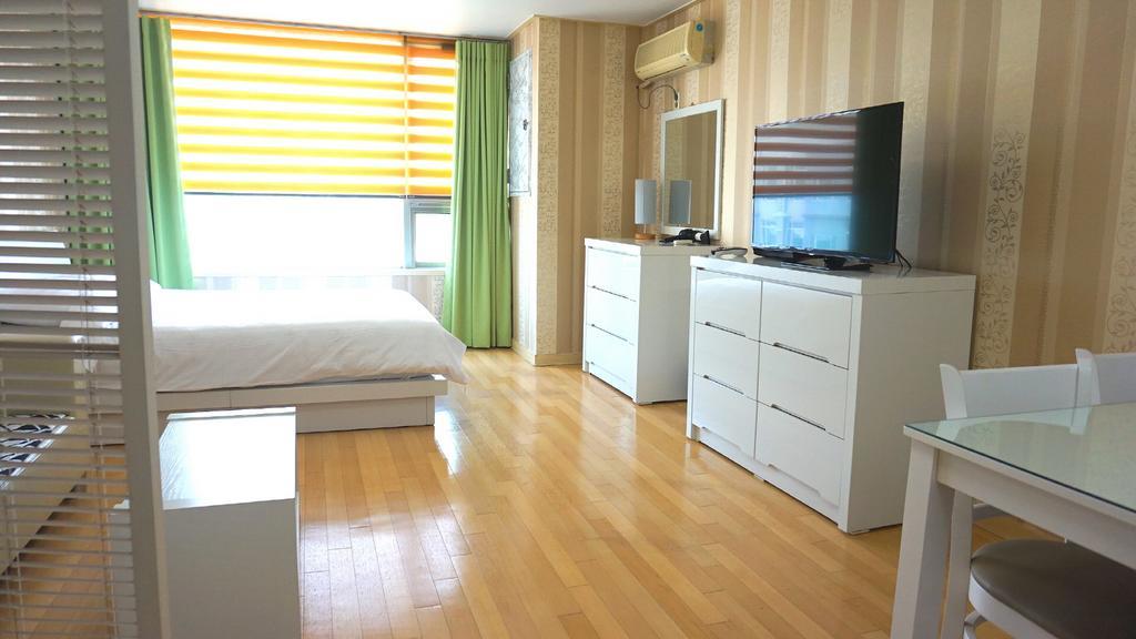 Lake & Stay Goyang Exteriör bild