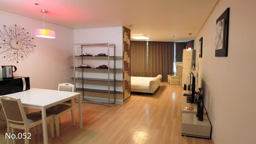 Lake & Stay Goyang Exteriör bild