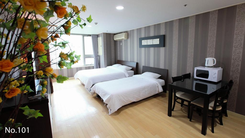 Lake & Stay Goyang Exteriör bild